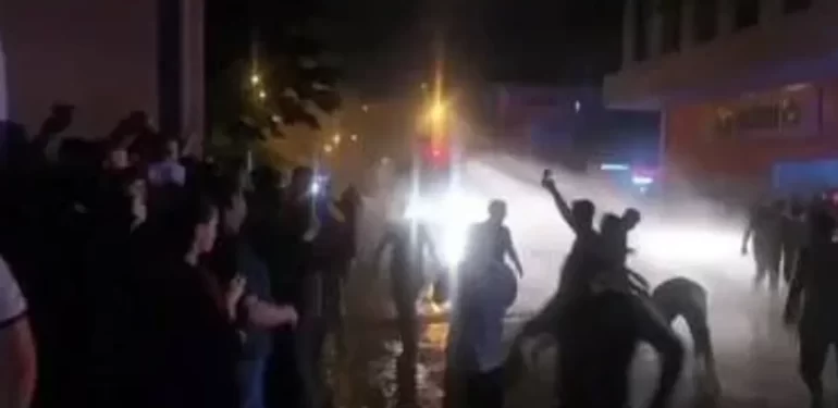 17197866281337234142