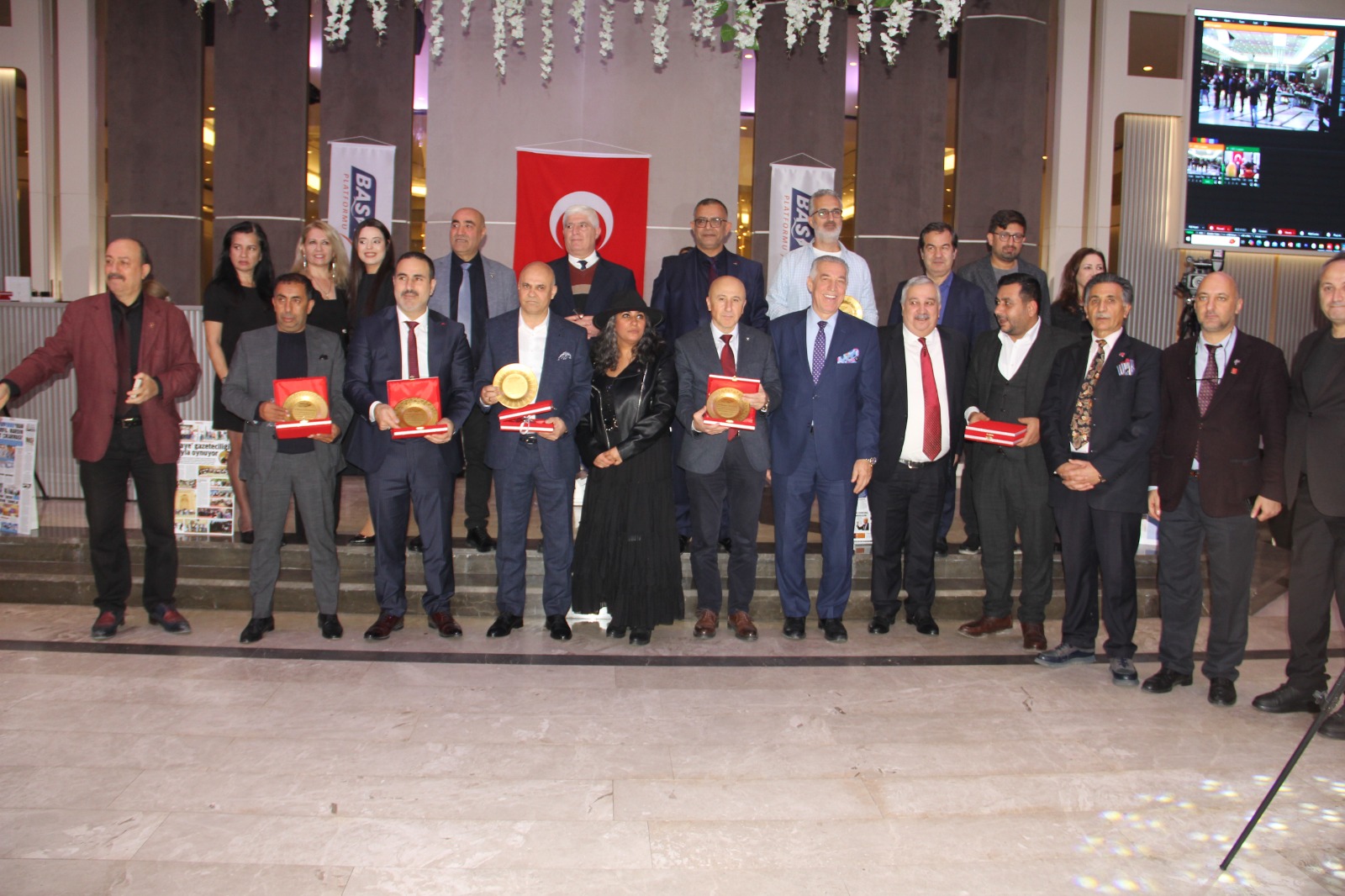 17341869281561594234