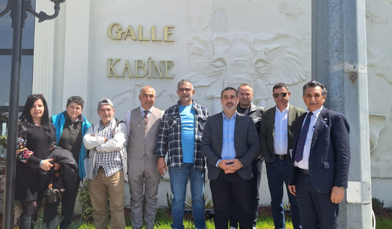 17449600591054245412