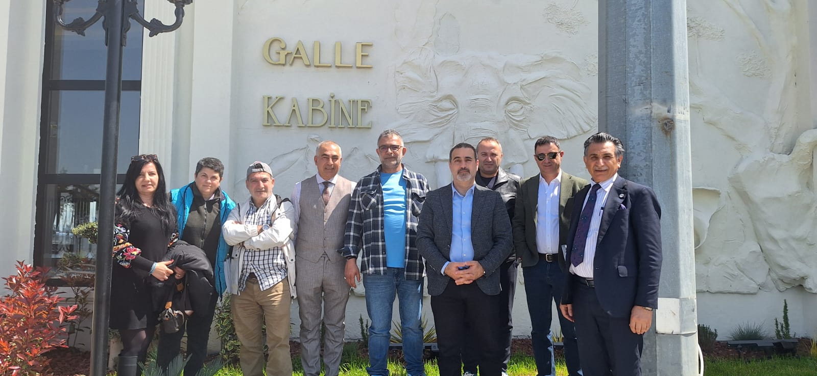 17449600591054245412