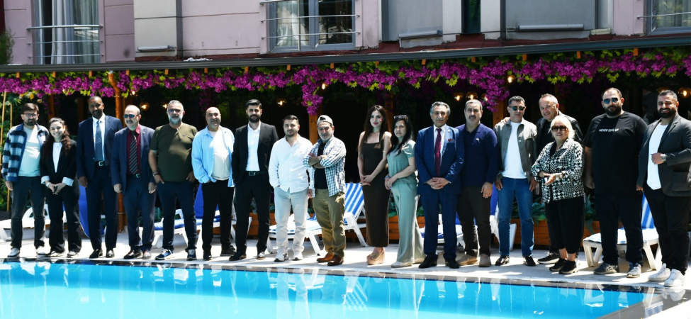 17484556381305647149