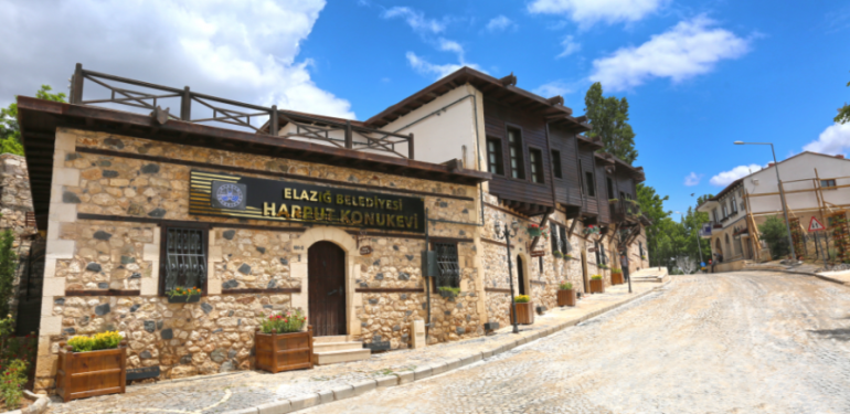 Ekran-Resmi-2023-09-10-22.29.26